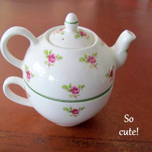TEA FOR ONE, LANE END POTTERY TEAPOT w CUP UNDERNEATH, PINK ROSES, ENGLAND - Picture 6 of 6